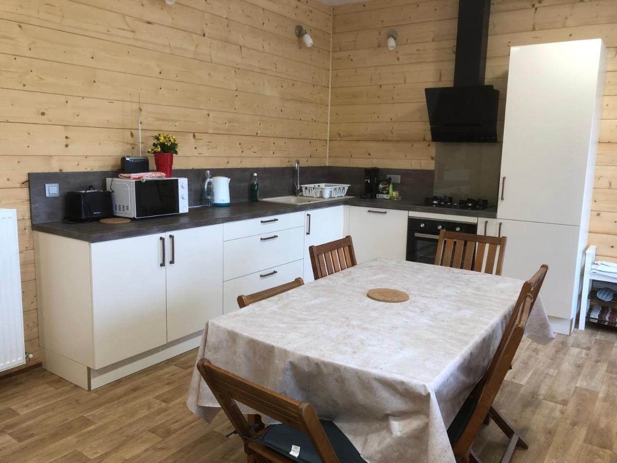 La Petite Ferme De Pouillon - Parc Animalier - Aire De Loisirs Bed & Breakfast エクステリア 写真
